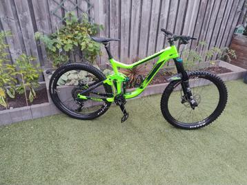 Giant reign advanced 1 2018 L carbon 27.5" enduro mtb beschikbaar voor biedingen