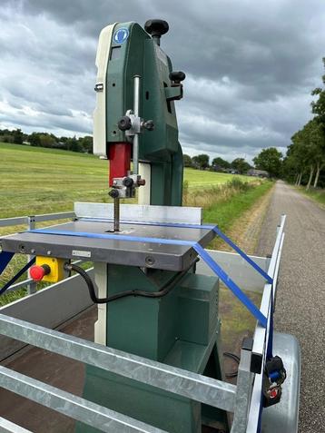 Lintzaag zaagmachine Kity  beschikbaar voor biedingen