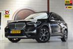 BMW X1 SDrive18i High Executive, PANO, 18" LEDER, GARANTIE, 15 km/l, Lichtsensor, Zwart, Leder