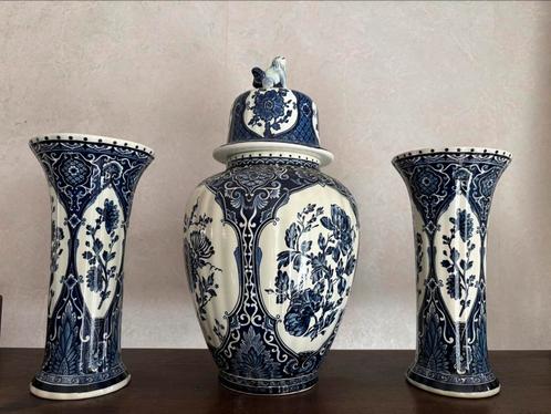 Delfts blauw by Boch, Antiek en Kunst, Antiek | Vazen, Ophalen