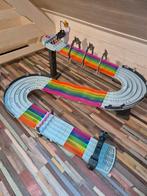 Hot Wheels Mario Kart Regenboogbaan, Kinderen en Baby's, Ophalen, Racebaan, Zo goed als nieuw, Zelf te bouwen