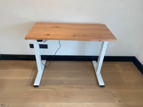 Staand Bureau - standing desk, Huis en Inrichting, Bureaus, Zo goed als nieuw, Ophalen of Verzenden