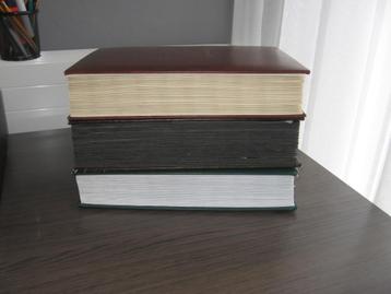 DDR. 3 Hele dikke insteekboeken vol met zegels. beschikbaar voor biedingen