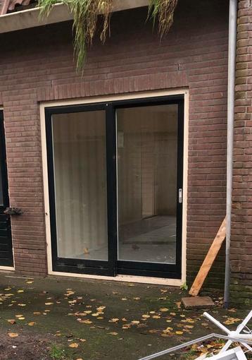 Meerdere kozijnen van merbau hout beschikbaar voor biedingen