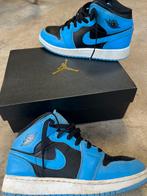 Nike air Jordan 1 Mid maat 37,5 zgan, Kinderen en Baby's, Kinderkleding | Schoenen en Sokken, Ophalen of Verzenden, Zo goed als nieuw