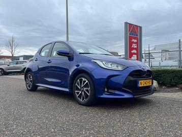 Toyota Yaris 1.5 VVT-i Business Plus | Adap. Cruise Control  beschikbaar voor biedingen