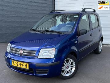 Fiat Panda 1.2 Young NIEUWEAPK/AIRCO/LICHTMETAAL/ORGNL/5DEUR beschikbaar voor biedingen