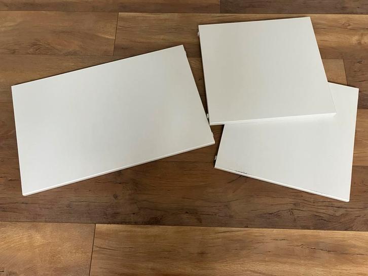 3x IKEA Aglot Planken, Huis en Inrichting, Woonaccessoires | Wandplanken en Boekenplanken, Gebruikt, Ophalen