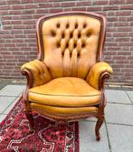 Klassieke leren fauteuil, Huis en Inrichting, Fauteuils, Ophalen, Gebruikt, Hout, 75 tot 100 cm