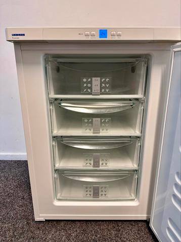 Liebherr Smart_Frost vrieskast 4 Lades 106 Liter A+++ Class beschikbaar voor biedingen