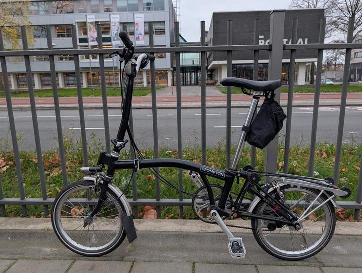 Brompton Vouwfiets - Zo goed als nieuw!, Fietsen en Brommers, Fietsen | Vouwfietsen, Zo goed als nieuw, Heren, Brompton, Minder dan 14 inch