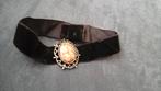 Mooie halsband, Ophalen of Verzenden, Zo goed als nieuw, Bruin, Overige materialen