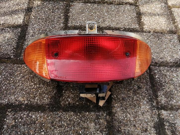 peugeot zenith achterlicht gebruikt, Fietsen en Brommers, Brommeronderdelen | Scooters, Gebruikt, Peugeot, Ophalen of Verzenden