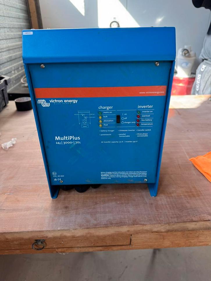 Victron Multiplus 24V 3000W Omvormer/Lader, Caravans en Kamperen, Camper-accessoires, Gebruikt, Ophalen of Verzenden