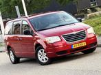 New Model Grand Voyager 3.3i Aut 7p Navi Tv Dvd Leer Inr Mog, Auto's, Chrysler, USB, 8 stoelen, Leder, Grijs