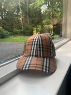 Burberry Pet - Klassieke Stijl, Ophalen of Verzenden, Zo goed als nieuw, One size fits all, Pet