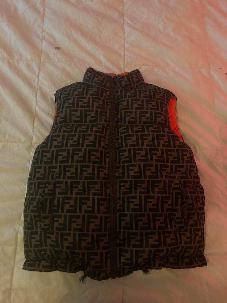 Fendi bodywarmer 10-11 jaar, Kleding | Heren, Bodywarmers, Nieuw, Overige maten, Overige kleuren, Ophalen of Verzenden