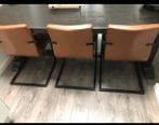 Eetkamerstoelen 3 stuks cognac kleur zwarte stalen frame, Huis en Inrichting, Stoelen, Ophalen, Zo goed als nieuw, Bruin, Drie