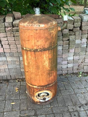 Hydrauliek tank en lucht tank, leuk om tuinkachel te maken beschikbaar voor biedingen