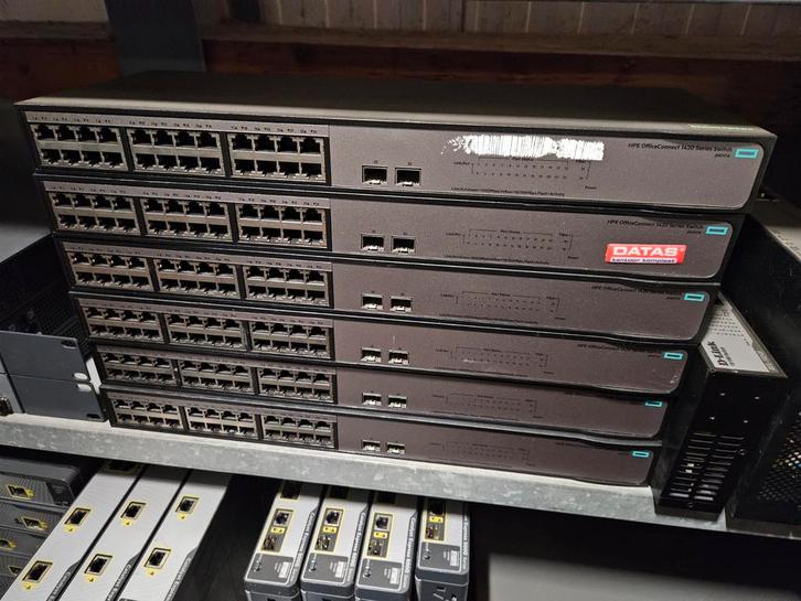 Hpe office connect 1420 series switch jh017a, Computers en Software, Netwerk switches, Gebruikt, Ophalen of Verzenden