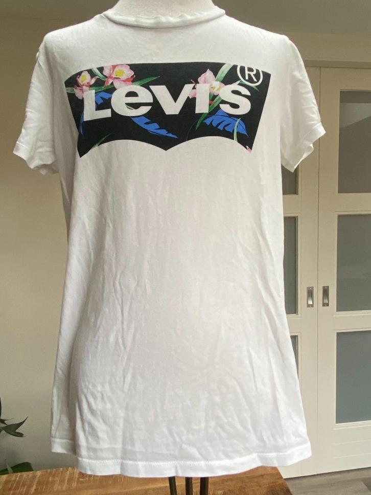 LEVI'S shirt wit netjes maat XS D1, Kleding | Dames, T-shirts, Gedragen, Maat 34 (XS) of kleiner, Wit, Korte mouw, Ophalen of Verzenden