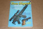 Gun Digest - The World's Greatest Gun Book - 1982 Deluxe Edi, Boeken, Gelezen, Ophalen of Verzenden, Tweede Wereldoorlog