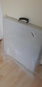 Campingtafel, Caravans en Kamperen, Ophalen, Zo goed als nieuw, Campingtafel