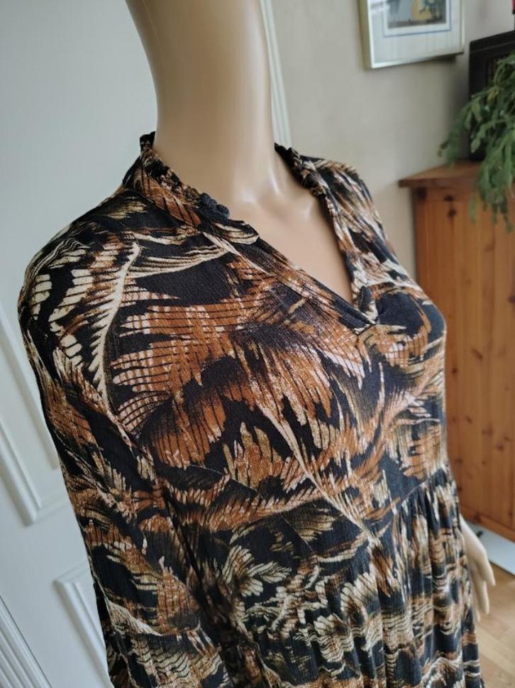 maxi jurk van kaffe curve, Kleding | Dames, Jurken, Zo goed als nieuw, Maat 42/44 (L), Bruin, Onder de knie, Verzenden