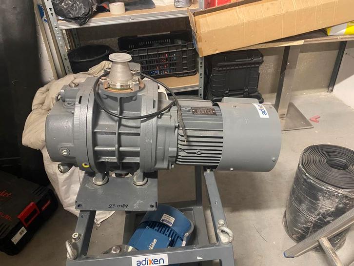 Adixen / Alcatel R301B industriële vacuümpomp– 1,1kW 3-fasen, Doe-het-zelf en Verbouw, Overige Doe-het-zelf en Verbouw, Zo goed als nieuw