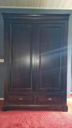 Grote donkerbruine kledingkast/buffetkast, Met deur(en), 100 tot 150 cm, Ophalen of Verzenden, 150 tot 200 cm