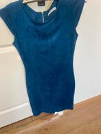 Lilie rose jurkje suede petrol S, Kleding | Dames, Ophalen of Verzenden, Zo goed als nieuw, Blauw, Boven de knie
