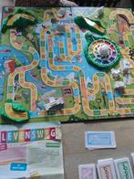Levensweg Bordspel - Familieplezier!, Hobby en Vrije tijd, Gezelschapsspellen | Bordspellen, MB Spellen, Mb, Ophalen of Verzenden