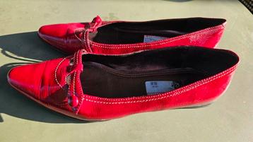 Schoenen maat 39 beschikbaar voor biedingen