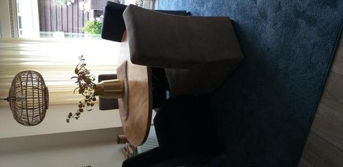 Mango houten tafel.met 4 stoelen, Huis en Inrichting, Complete eetkamers, Zo goed als nieuw, Ophalen of Verzenden