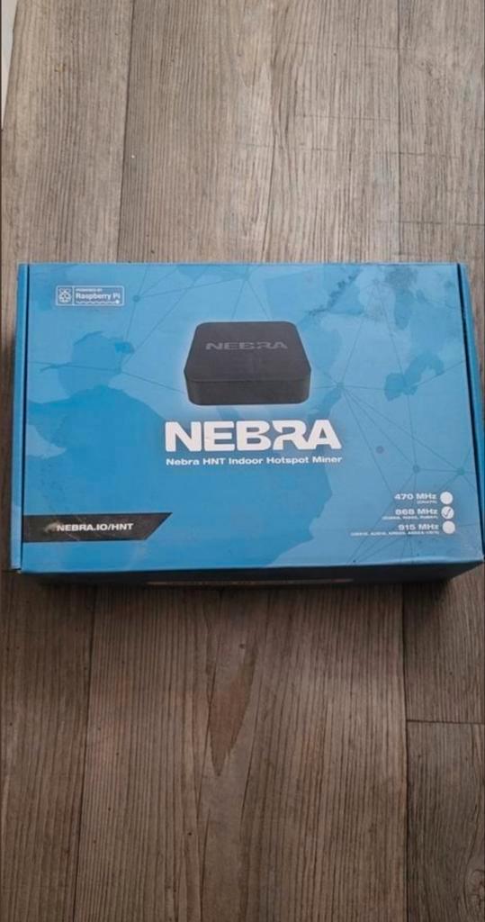 Nebra en Bobcat miners met kabels en diverse antennes, Computers en Software, Routers en Modems, Zo goed als nieuw, Ophalen of Verzenden