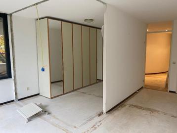 3 delige klerenkast  beschikbaar voor biedingen