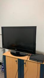 LG tv , good as new with remote included., Ophalen, Zo goed als nieuw, 100 cm of meer, LG