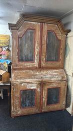 Zweedse tweedelige kast carlotte antiek en brocante, Ophalen