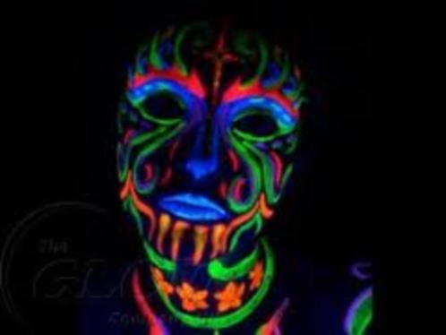 Uv Glow in the dark verf- schmink Licht op bij blacklight, Hobby en Vrije tijd, Overige Hobby en Vrije tijd, Nieuw, Ophalen of Verzenden