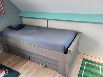 Steigerhouten Bed 90x200 beschikbaar voor biedingen