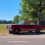 Vaste prijs! Mercedes-Benz 190-Serie 1.9 1964 Rood, 1897 cc, Origineel Nederlands, Handgeschakeld, Sedan