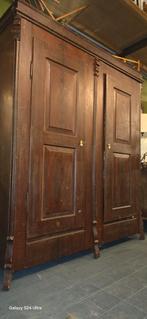 Antieke kledingkast, ca. 1880-1900, Ophalen