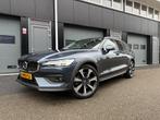 Volvo V60 Cross Country B5 250pk AWD, Pano, Keyless, Stuurvw, Auto's, 1800 kg, Euro 6, 4 cilinders, Blauw