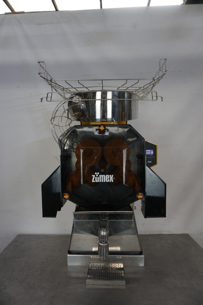 Zumex sinaasappelpers citruspers speed pro selfservice, Witgoed en Apparatuur, Juicers, Gebruikt, Citruspers, Elektrisch, Ophalen of Verzenden