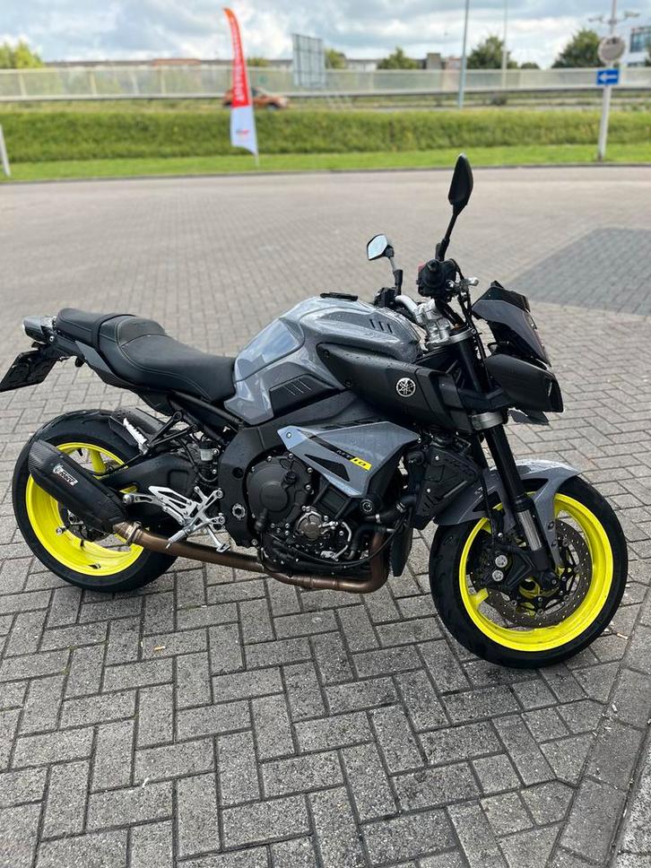 Yamaha MT10 Nardo Grey - Getuned met Pops&Bangs modus, Motoren, Motoren | Yamaha, Particulier, Naked bike, meer dan 35 kW, 4 cilinders