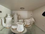 Royal Albert servies Val D,or. nieuw, Ophalen of Verzenden, Zo goed als nieuw, Porselein, Overige stijlen