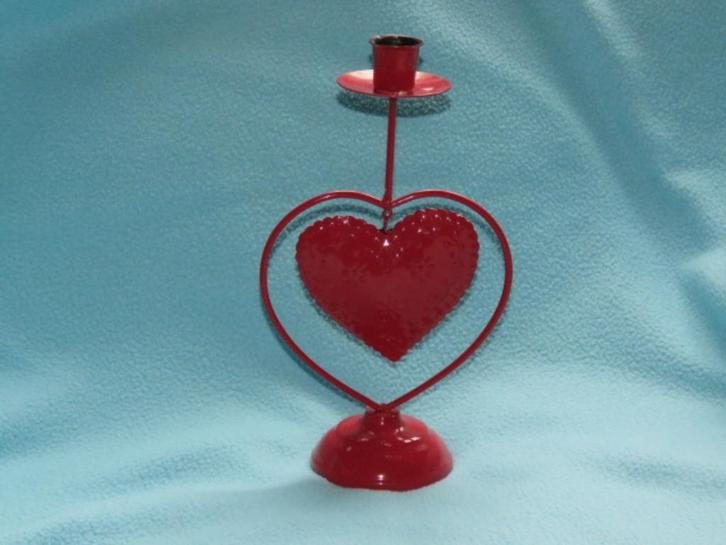 Vintage Zweedse kerstkandelaar met hart rood metaal, Diversen, Kerst, Zo goed als nieuw, Ophalen of Verzenden