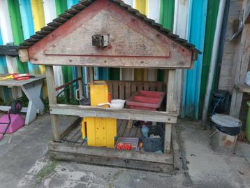 speelhuis buiten huisje beschikbaar voor biedingen