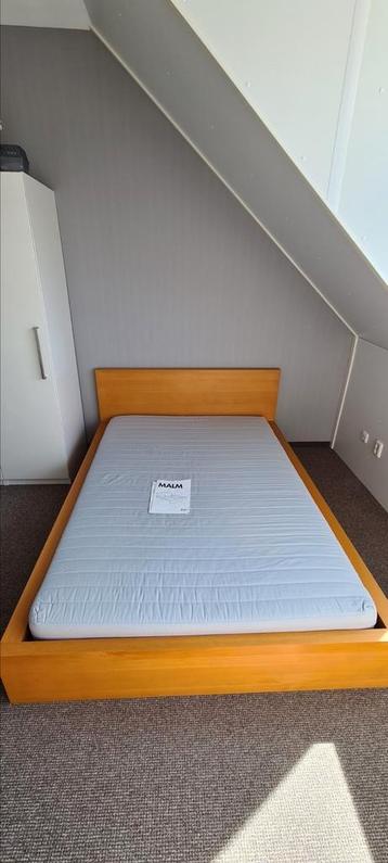 Malm Ikea bed 140 x 200