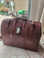 Leer groot doctor koffer oldtimer bag, Antiek en Kunst, Curiosa en Brocante, Ophalen of Verzenden